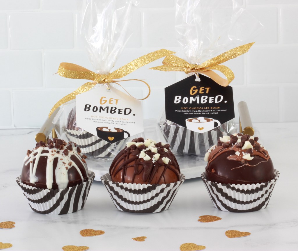The Best Hot Chocolate Bombs (Recipe + Printable&nbsp;Tags)